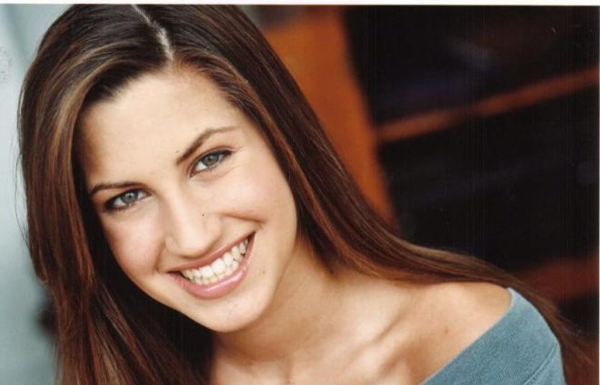 Carolyn Miller Net Worth